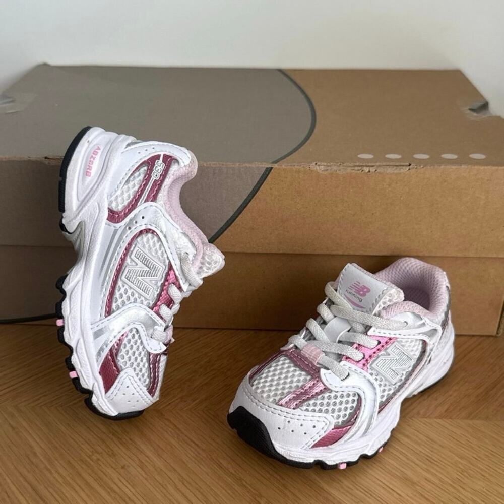 New Balance 530 ‘Metallic Pink/White’ Toddler Sneakers- SZ 5 C